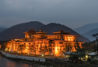 O-BE_Thomas-Kokta_Dzong-Bhutan
